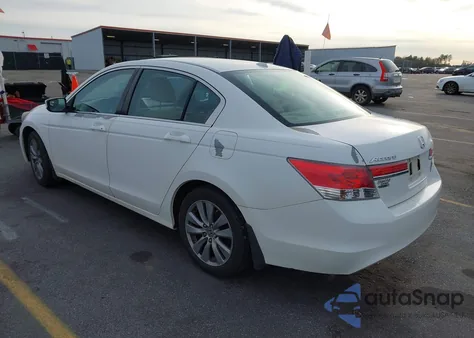 2011 Honda Accord 2.4 Ex-L from USA, damaged, VIN 1HGCP2F83BA003782